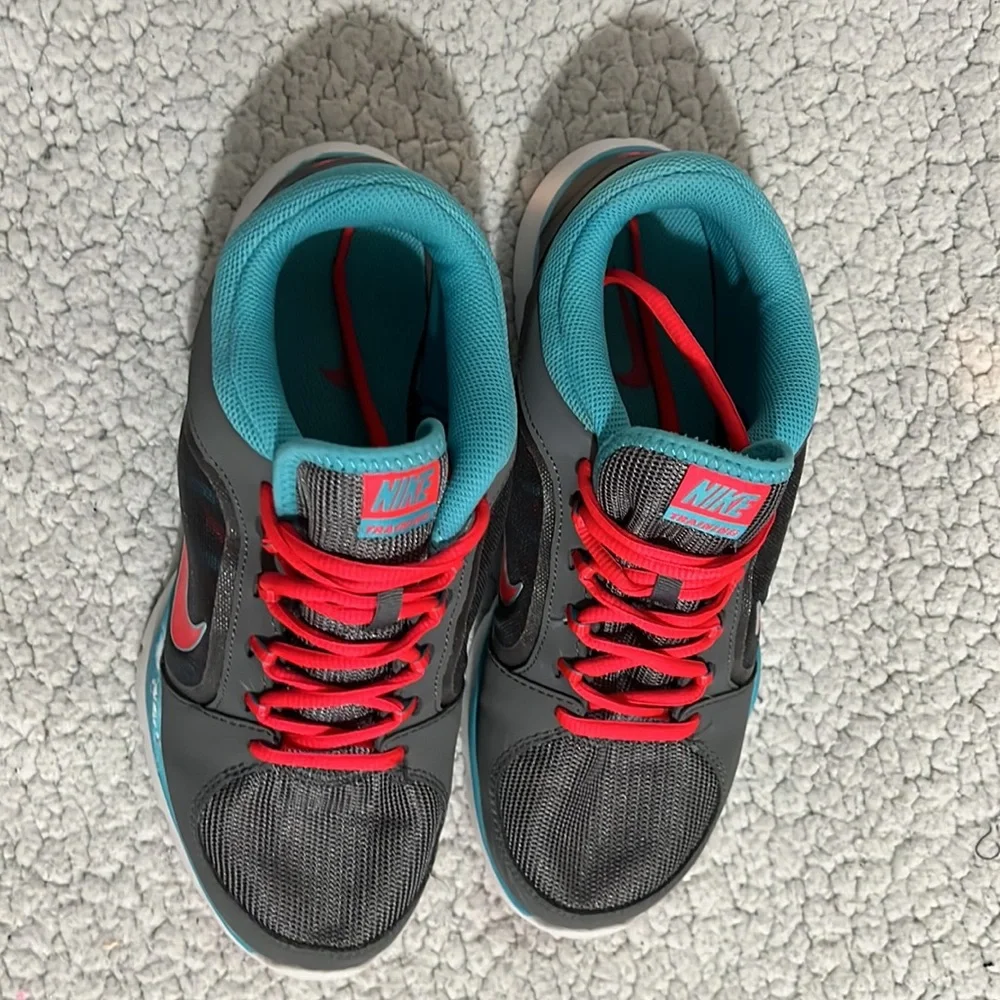 Pre owned Nike Woman Flex trainer 4 running shoes size 9.5 - Picture 4 of 10